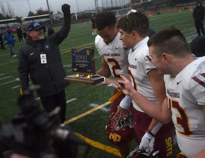 Central-Catholic.Tualatin.6A-football-final.Taylor-Balkom.77